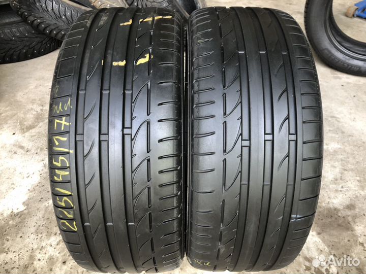 Bridgestone Potenza S001 225/45 R17