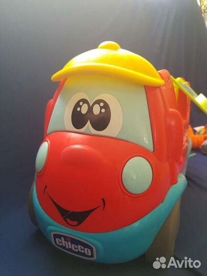 Игрушка Chicco Говорящая Фургон-кухня