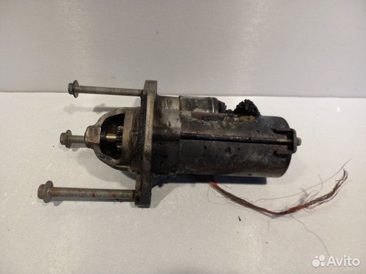 Стартер Renault Duster H4M438 2018