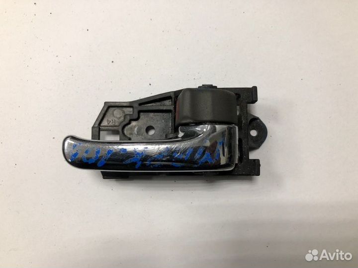 Ручка двери внутренняя задняя правая Toyota Cresta