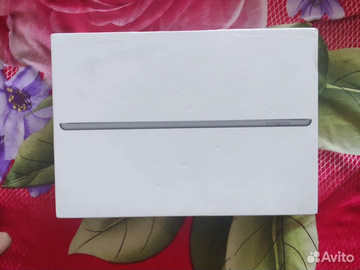 Коробка iPad