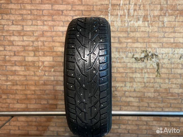Tigar Ice 215/55 R17
