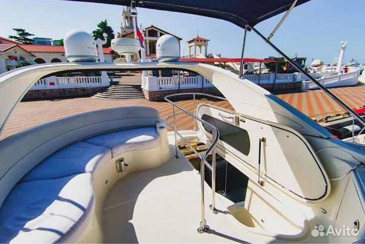 Аренда Яхты Санторини в Сочи от собственника