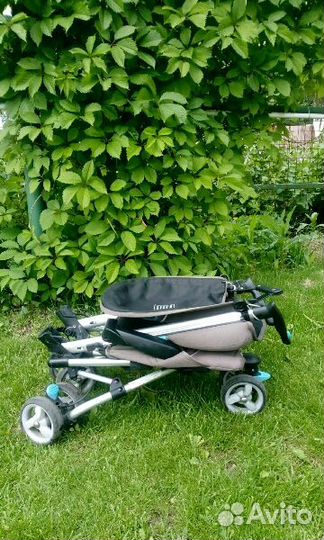 Коляска детская Geoby d888