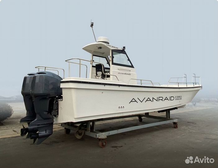 Катер Avanraid C350 Angler