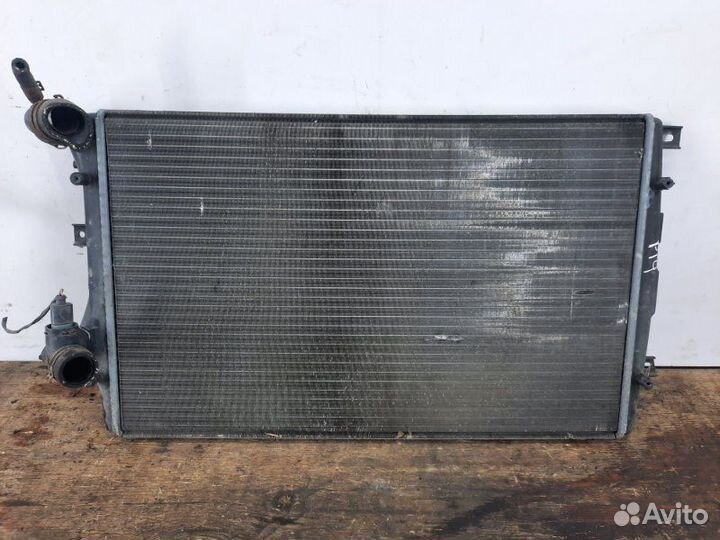 Радиатор основной Seat Altea Xl минивэн 1.9 2009