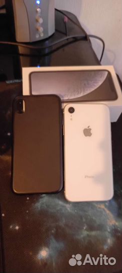 Телефон iPhone xr 64 gb