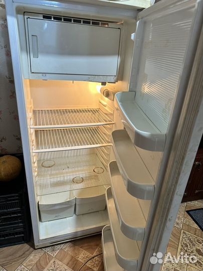 Холодильник