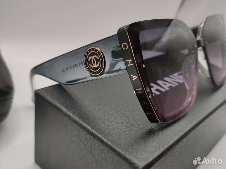 Солнцезащитные очки женские chanel