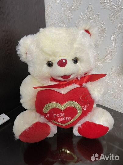 Плюшевый медведь музыкальный