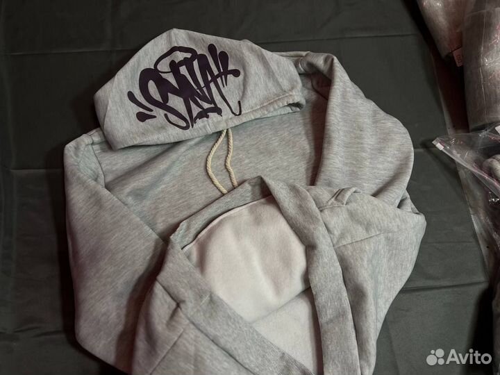 Худи Syna world & Central CEE