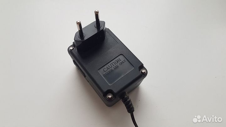 Сетевой блок питания 9V