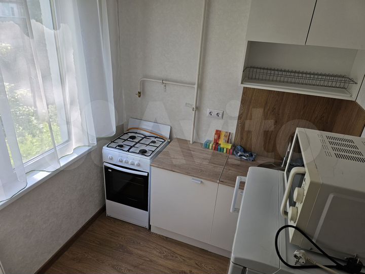 2-к. квартира, 46 м², 3/5 эт.