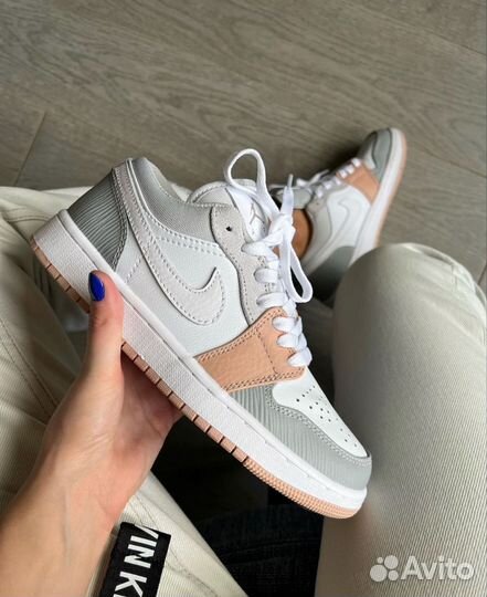 Кроссовки nike air jordan 1