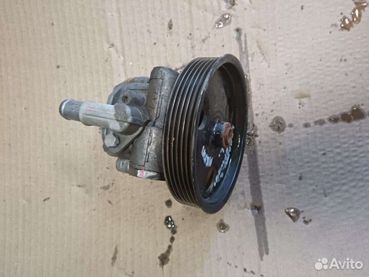 Насос гур Renault Logan 2