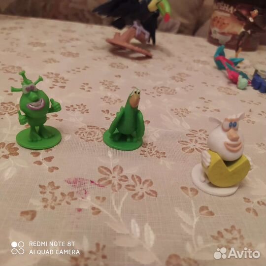 Киндер игрушки