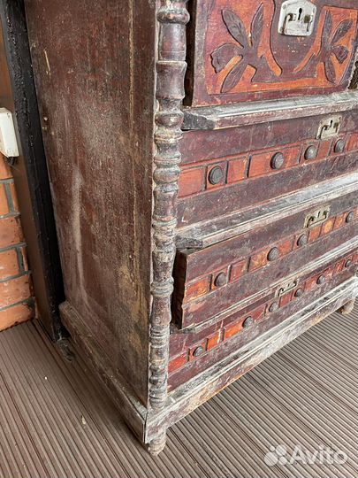 Комод старинный антикварный