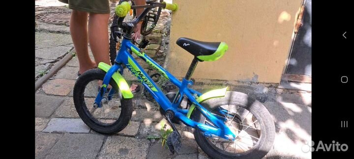 Велосипед с боковыми колёсами