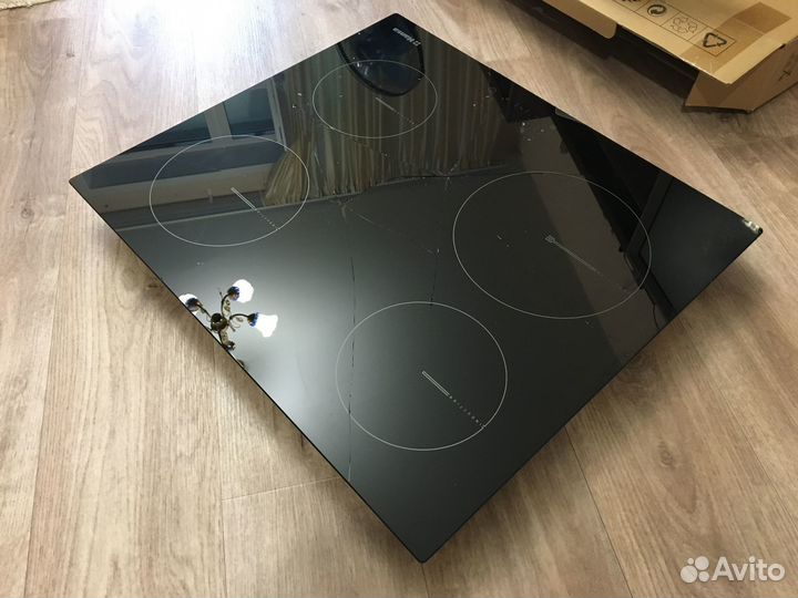 Варочная поверхность Hansa