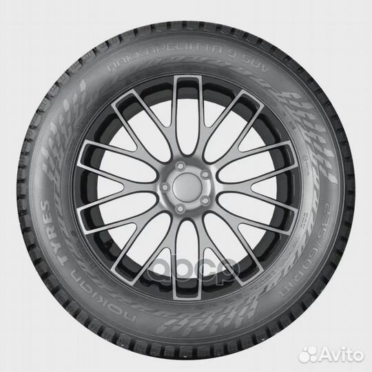 Nokian Tyres Hakkapeliitta 9 SUV 215/65 R17