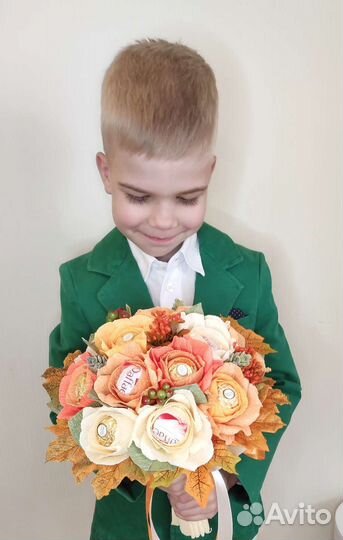 Букет из конфет сладкий цветы 1 сентября учителю