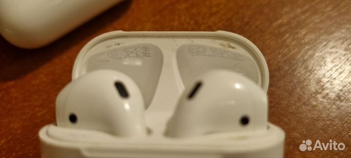 Airpods 2