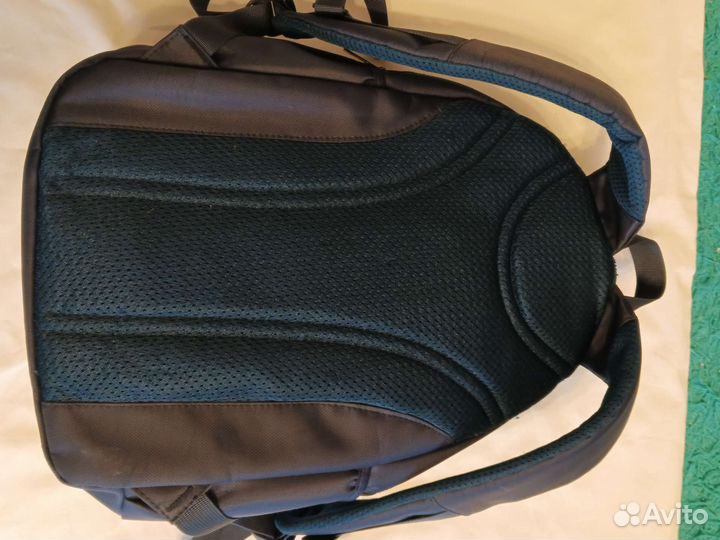 Ранец школьный для мальчика в отличном состоянии