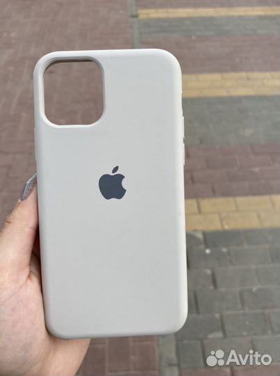 Чехол на iPhone 11 про