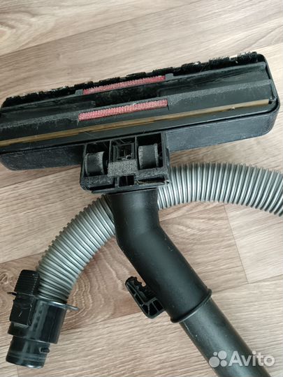 Шланг для пылесоса с щеткой