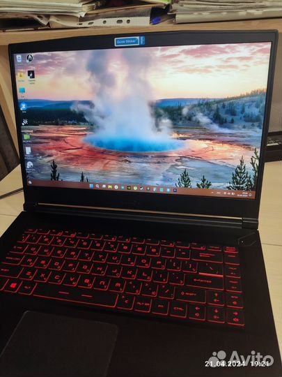 Игровой ноутбук MSI 15.6
