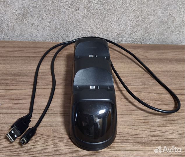 Вертикальная подставка для PS4PRO+Зарядная станция