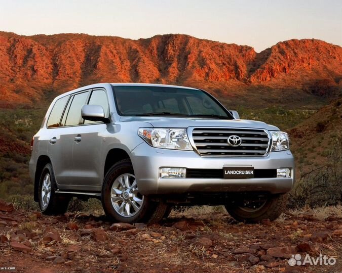 Новые стекла фар Toyota Land Cruiser 100 200