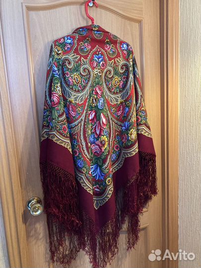 Павловопосадский шерстяной платок