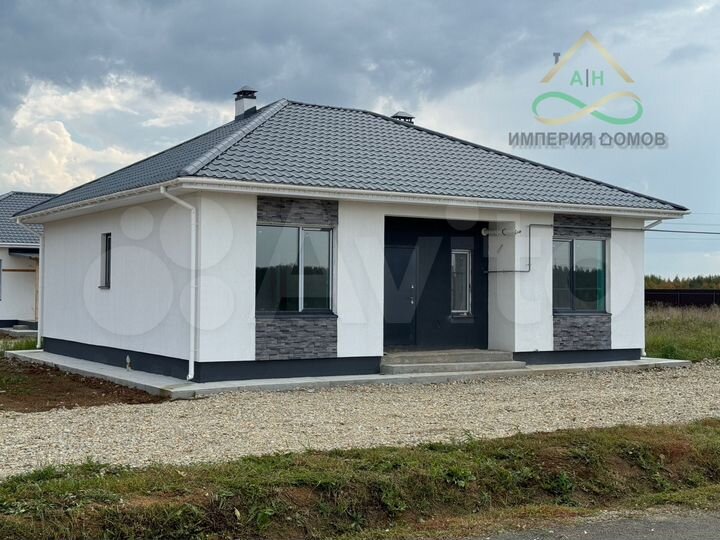 Коттедж 112,9 м² на участке 7,5 сот.