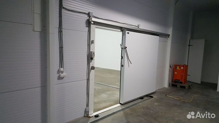 Двери для холодильной камеры бу