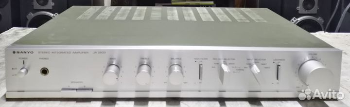 Усилитель sanyo JA 2503