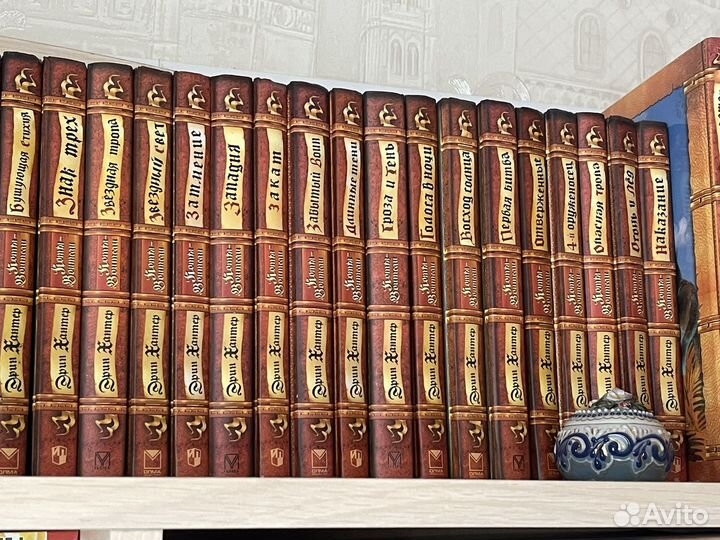 Книги, путеводители, манга Коты-Воители