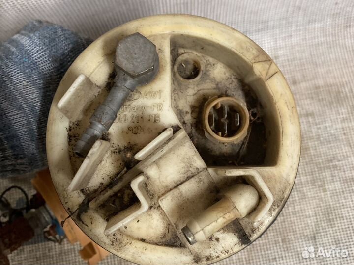 Бензонасос Audi 80 B4 8A0201319A