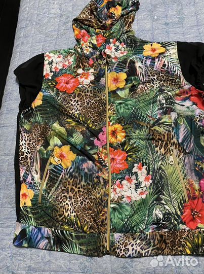 Костюм женский