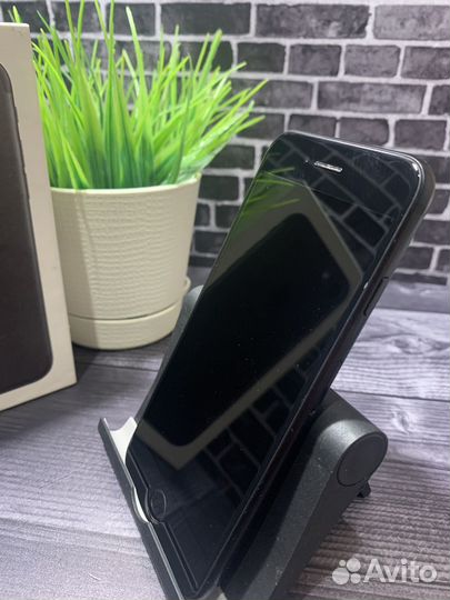 iPhone 7, 128 ГБ