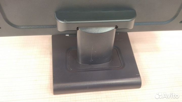 Монитор б/у 19