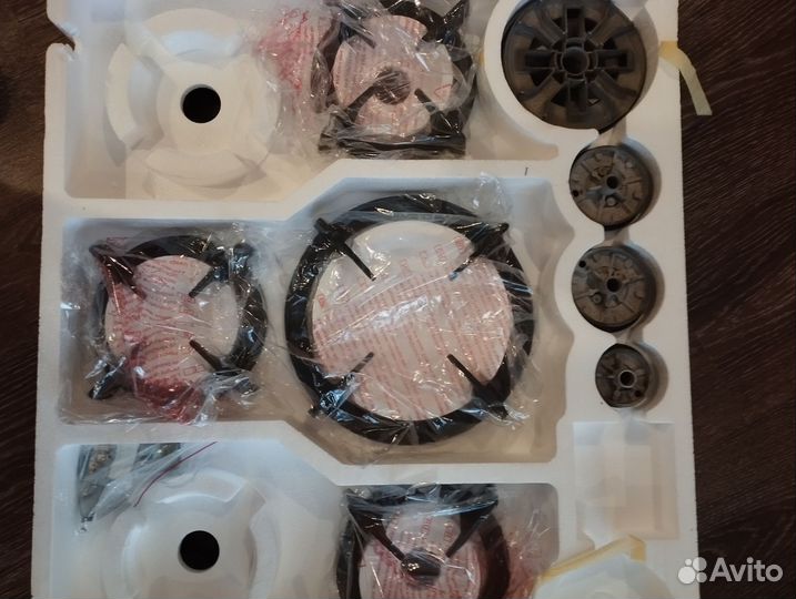 Газовая варочная панель 4 конфорки Ханса