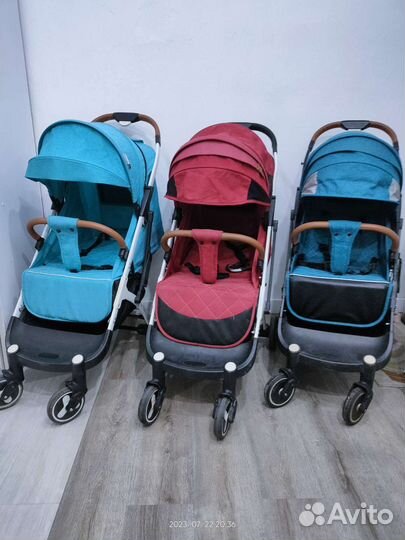 Прогулочная коляска трость