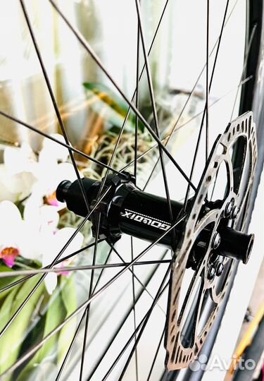 Колесо заднее 29 карбон буст Goldix 690 грамм