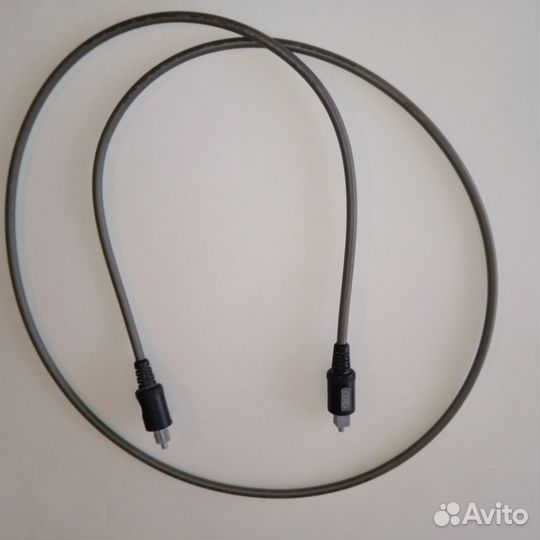 Оптический аудио кабель Ixos