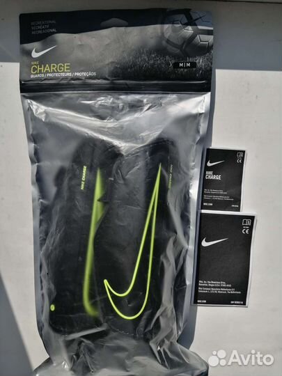 Щитки футбольные nike