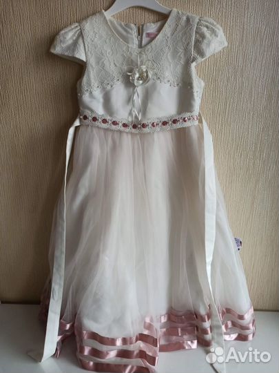 Праздничное платье для девочки, рост 122