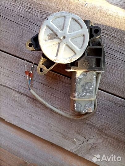 Стеклоподъемник