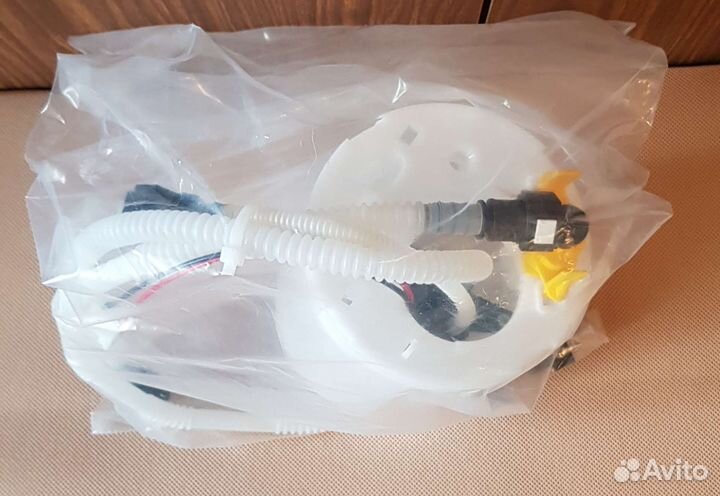 Бензонасос Порше Кайен 955/957 левый