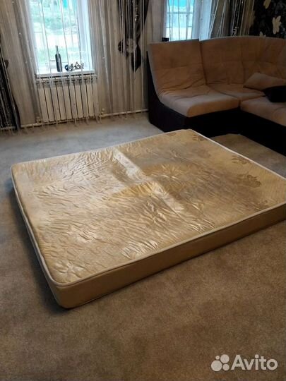 Матрас 160х200 бу